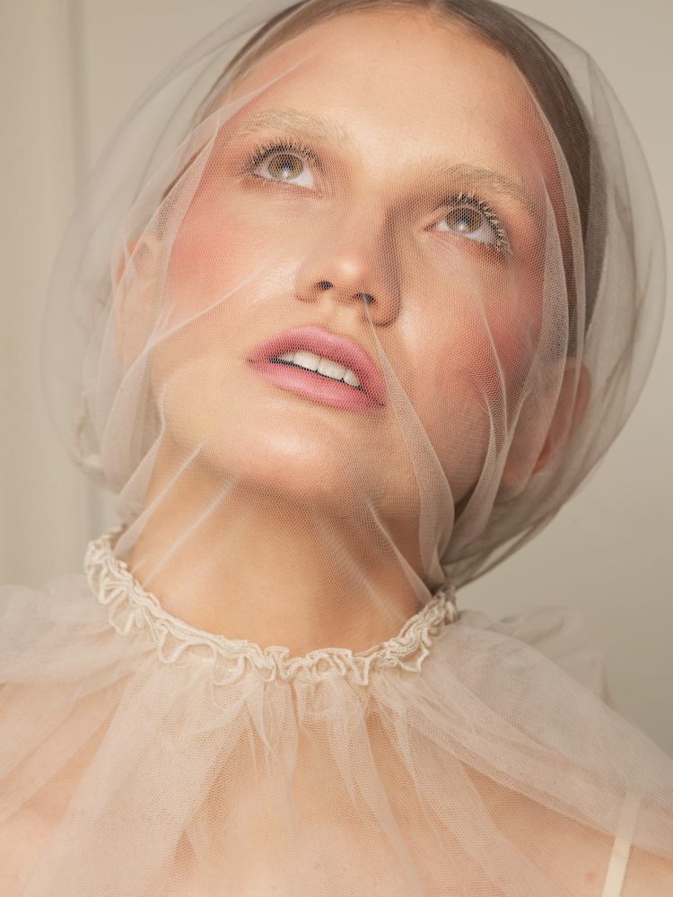 MARTINA G. — portfolio 7