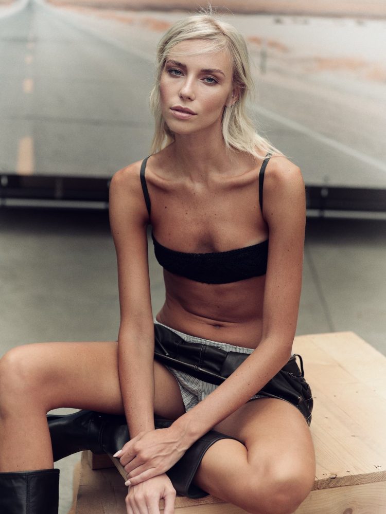 SARA B. — portfolio 23