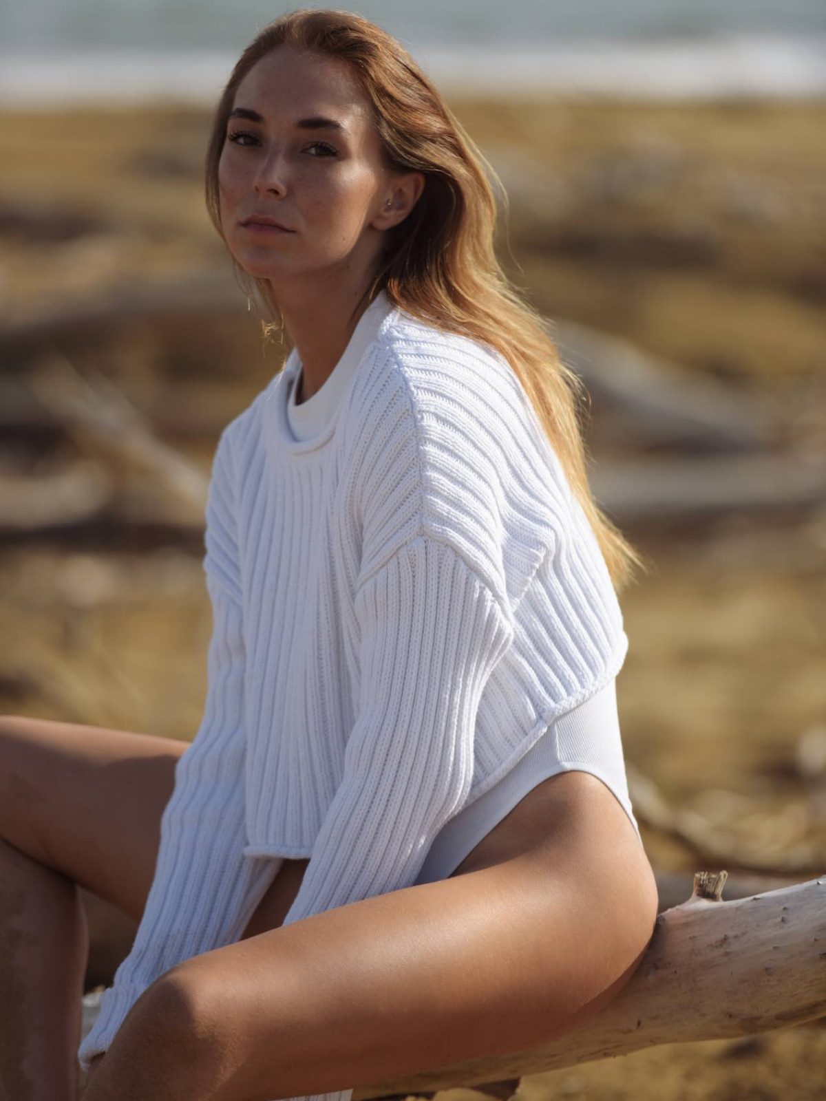 SARA M. — ritratto